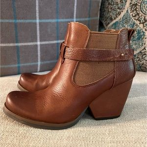Korks Kork Ease Moonstone Brown Leather Ankle Boots Block Heel 7 1/2